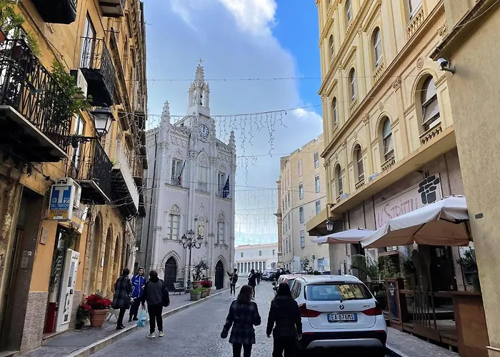 Mid Modern Akragas In Center With Sea View Lejlighed