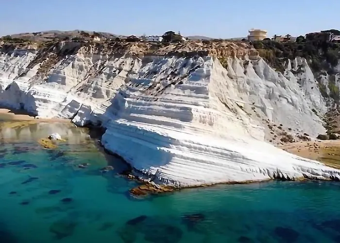 Mid Modern Akragas In Center With Sea View