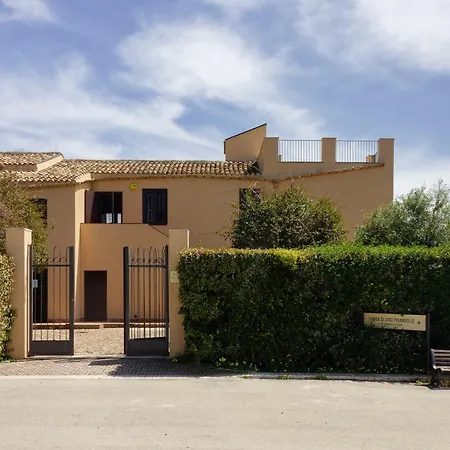 Mid Modern Akragas In Center With Sea View Appartement