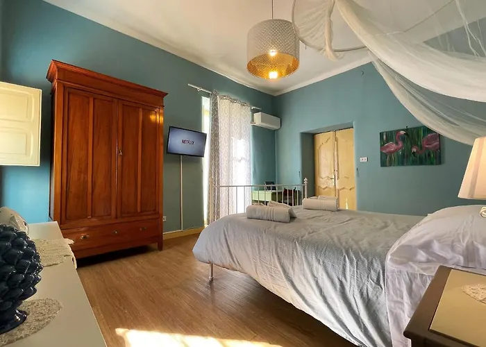 Mid Modern Akragas In Center With Sea View Apartamento